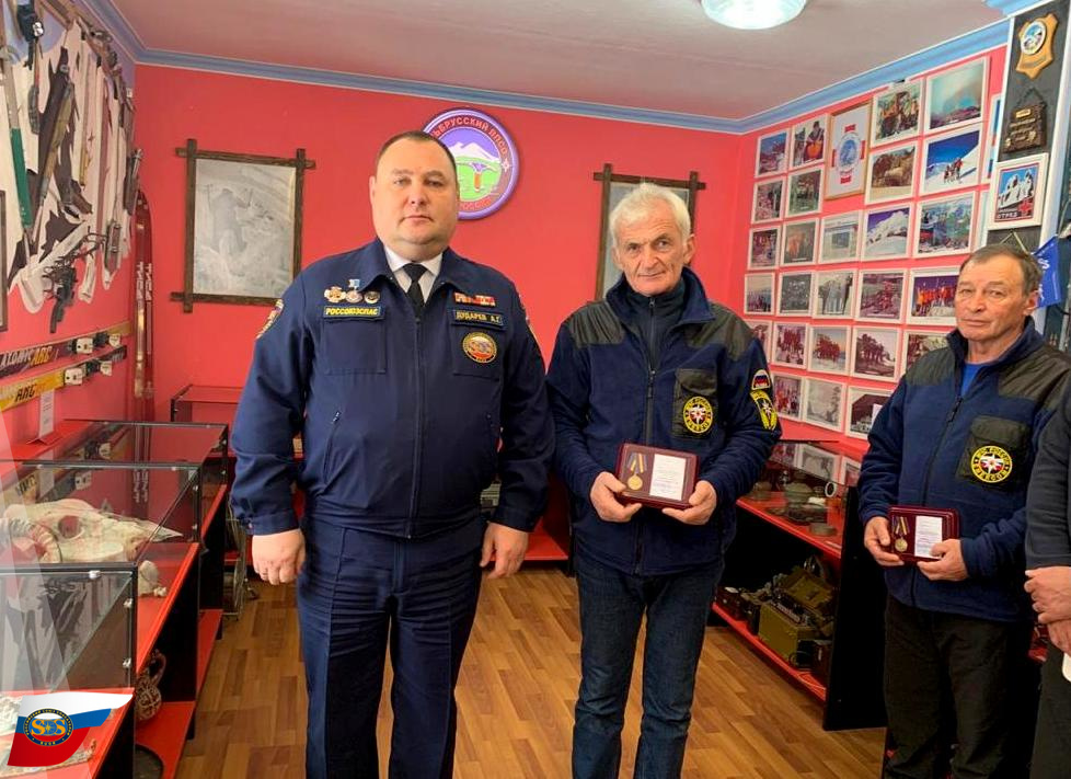 Председатель Высшего Совета РОССОЮЗСПАСа Алексей Дударев посетил Эльбрусский высокогорный поисково-спасательный